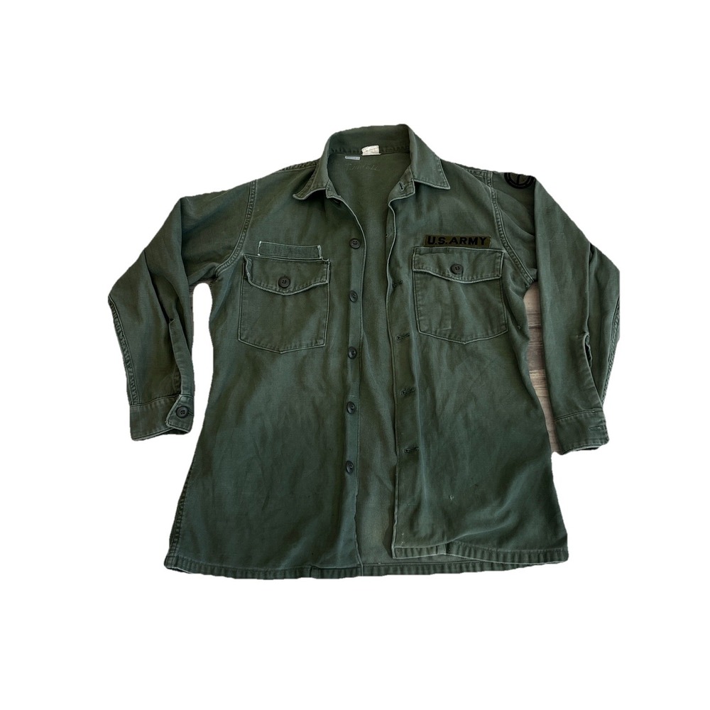 Vintage 1970s Vietnam Era‎ Green Army Embroidered Cotton Sateen Shirt Size M